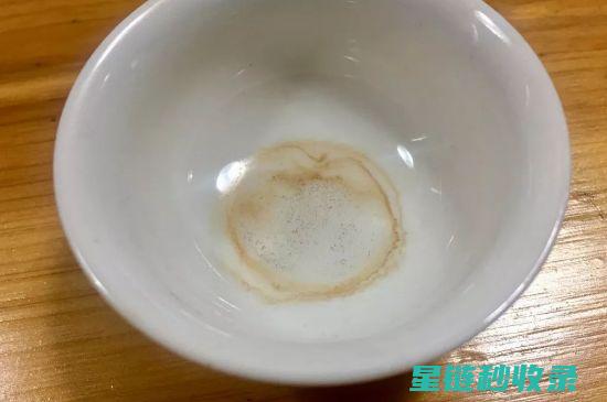 去除茶渍的高效步骤，让你的衣物焕然一新 (去除 茶渍)